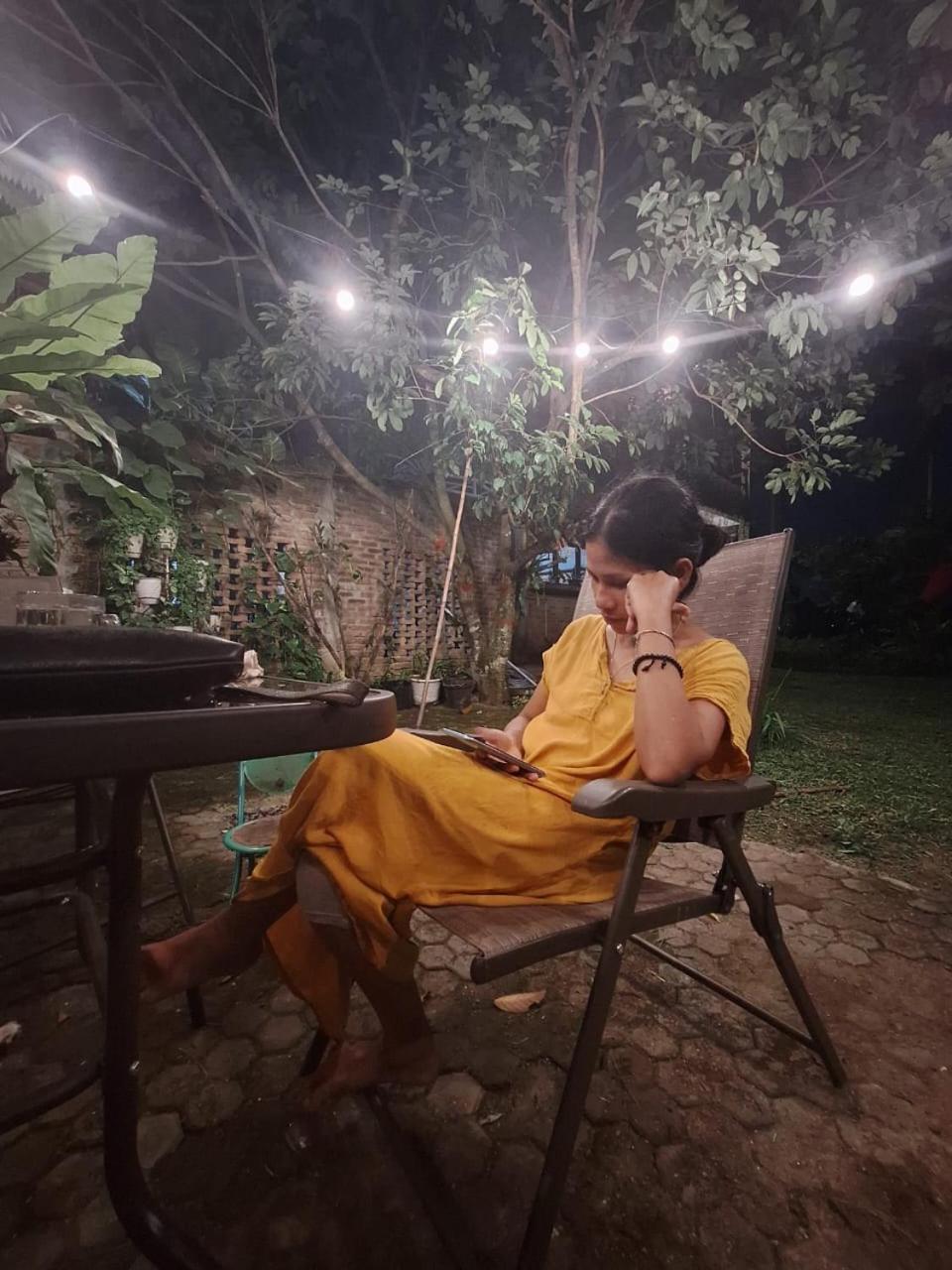 Bua Guest House Medan Esterno foto
